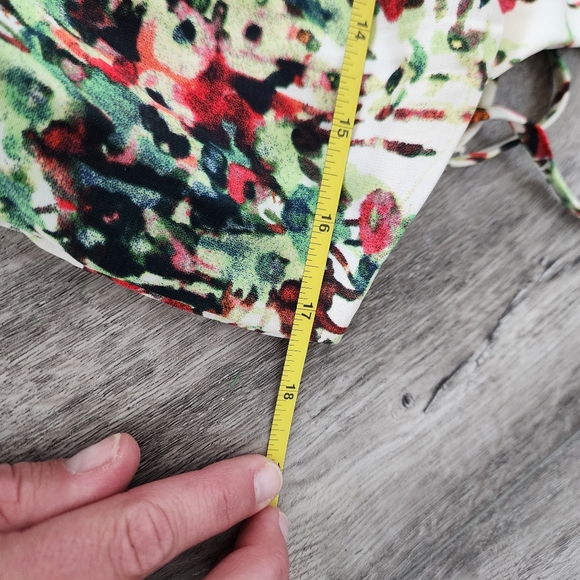 Gorgeous Colorful Floral Maxi Dress - Small - Picture 8 of 10